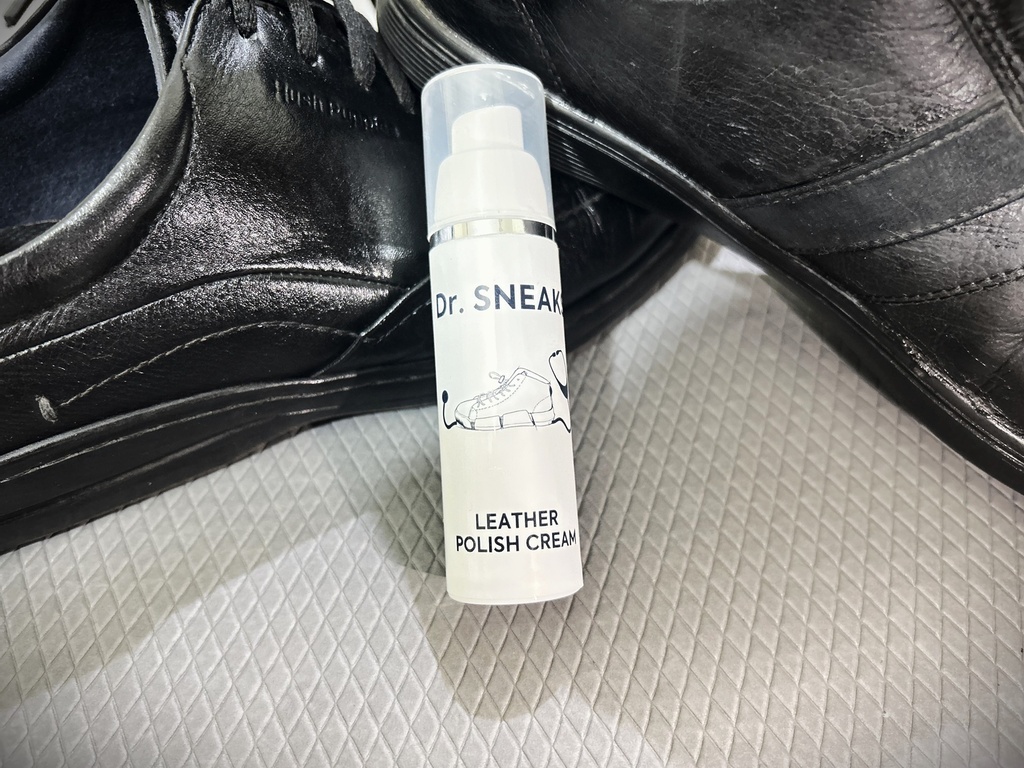 Dr. SNEAKS LEATHER SHOES POLISH